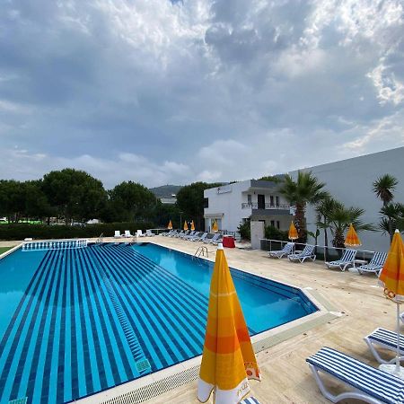 كوشاداسيه Palm Club Apart Otel المظهر الخارجي الصورة