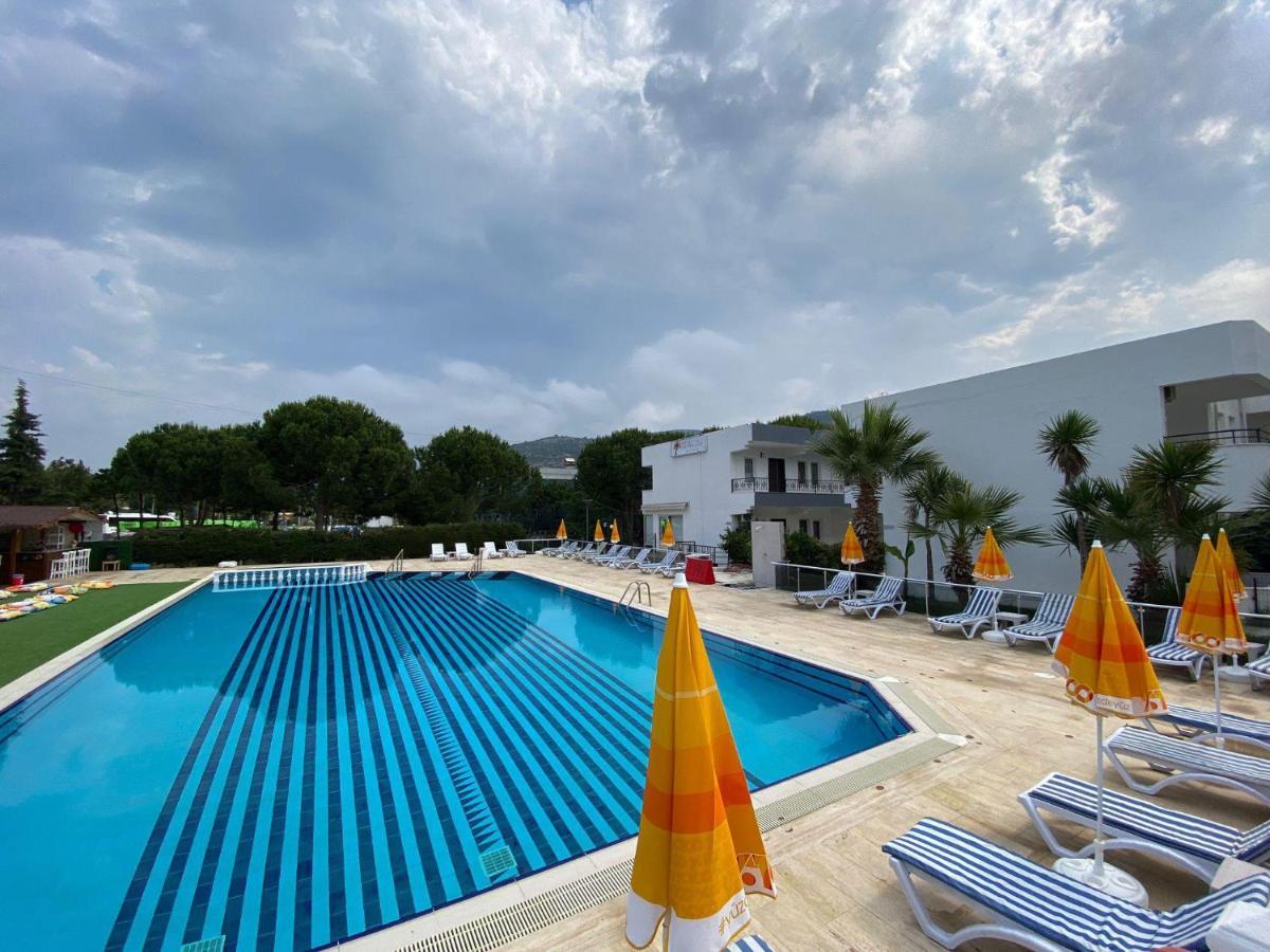 كوشاداسيه Palm Club Apart Otel المظهر الخارجي الصورة